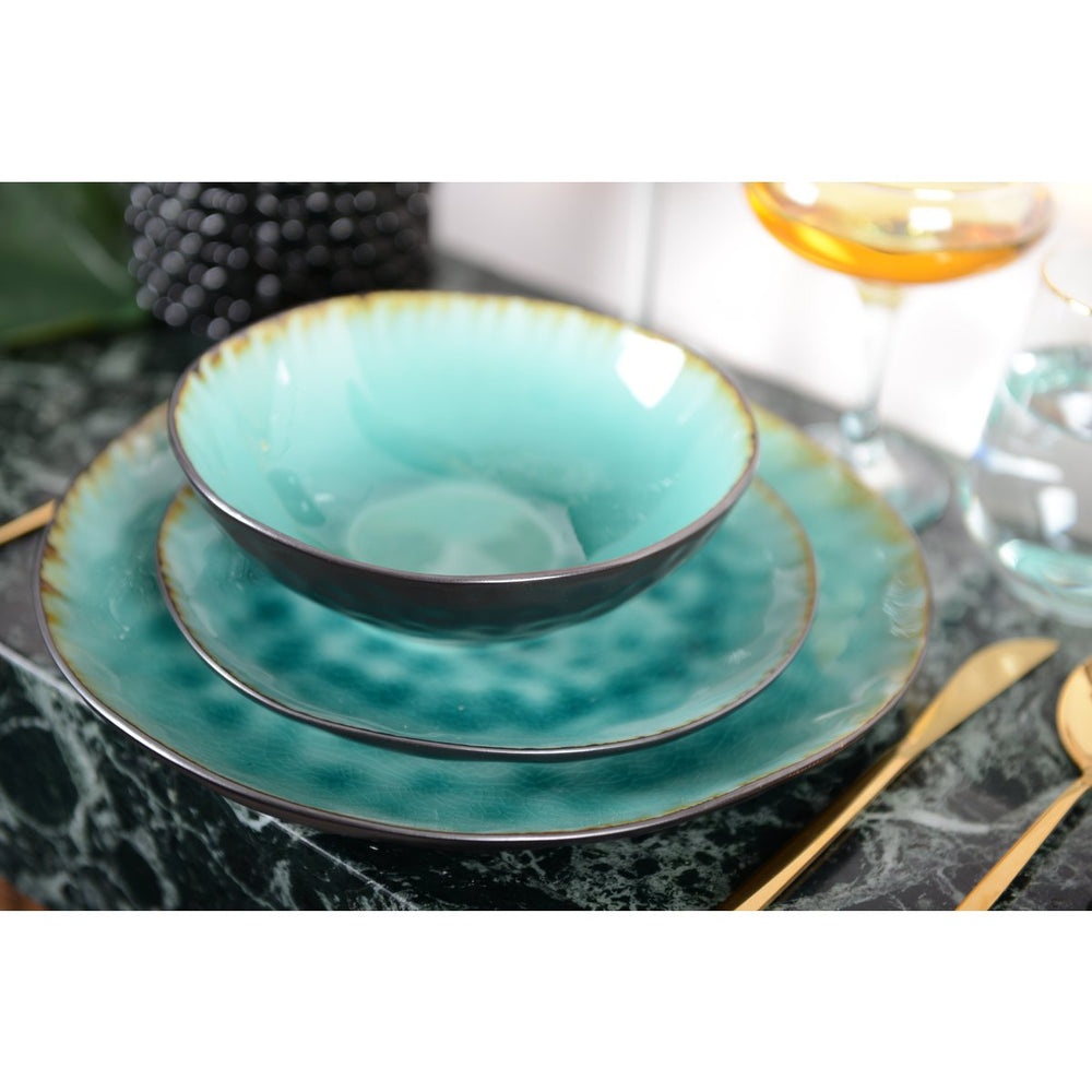 
                  
                    Turquoise bord 27 cm
                  
                